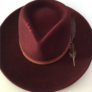 NEW! Super rare Wyeth boho rancher